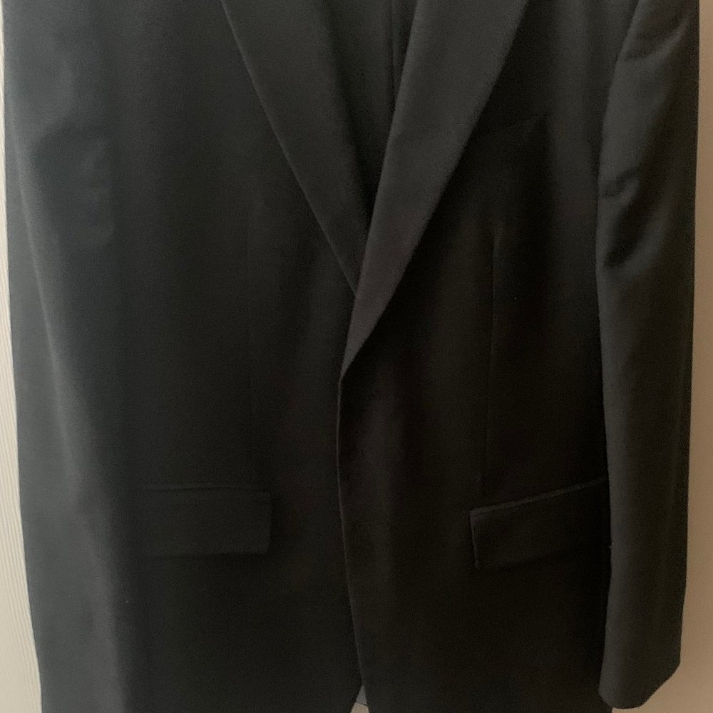 Charles Tyrwhitt Black Suit 38R Pants 36x32 s